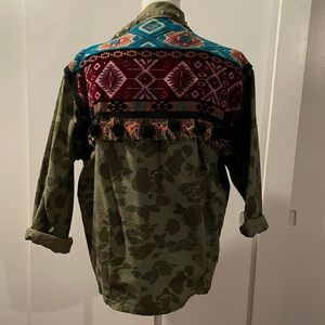 Zara Women’s Green Army Print Utility Jacket w/ Unique Detail Size XS